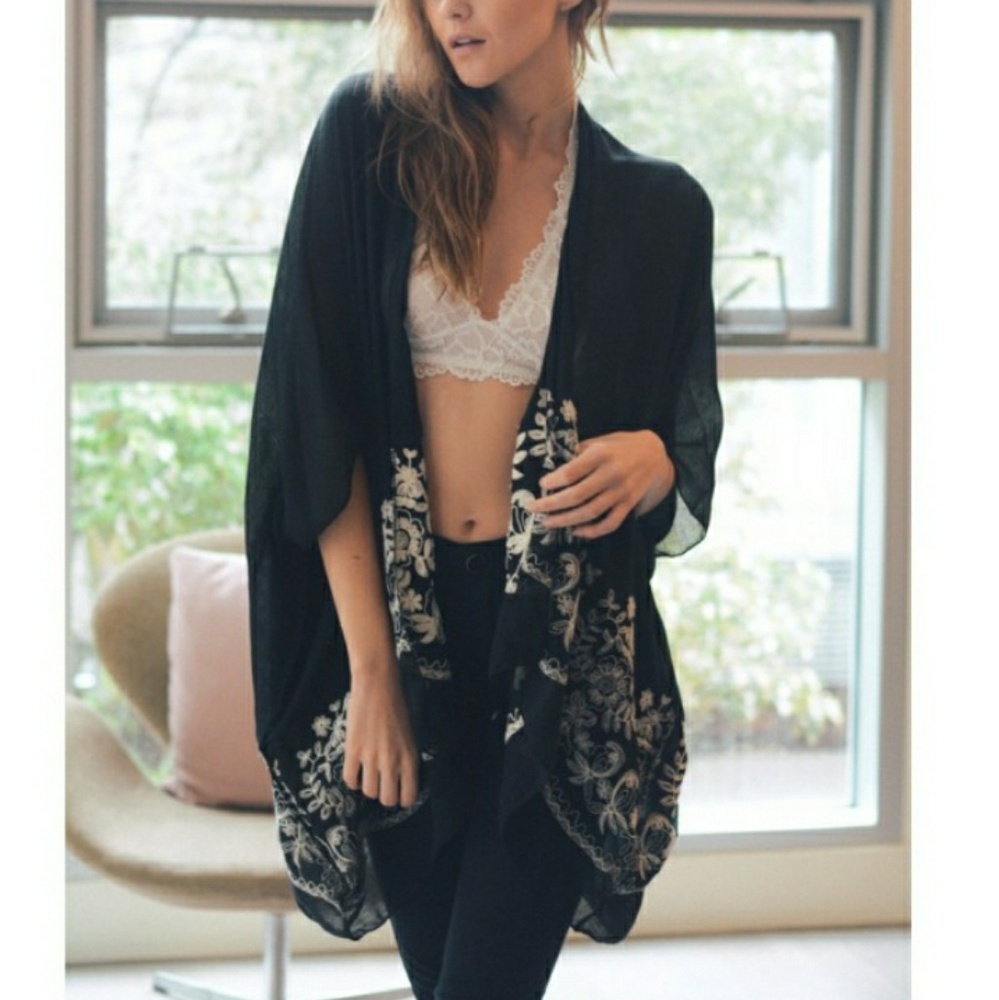 3 Left! Black Floral Embroidered Stitch Kimono - Picture 2 of 3